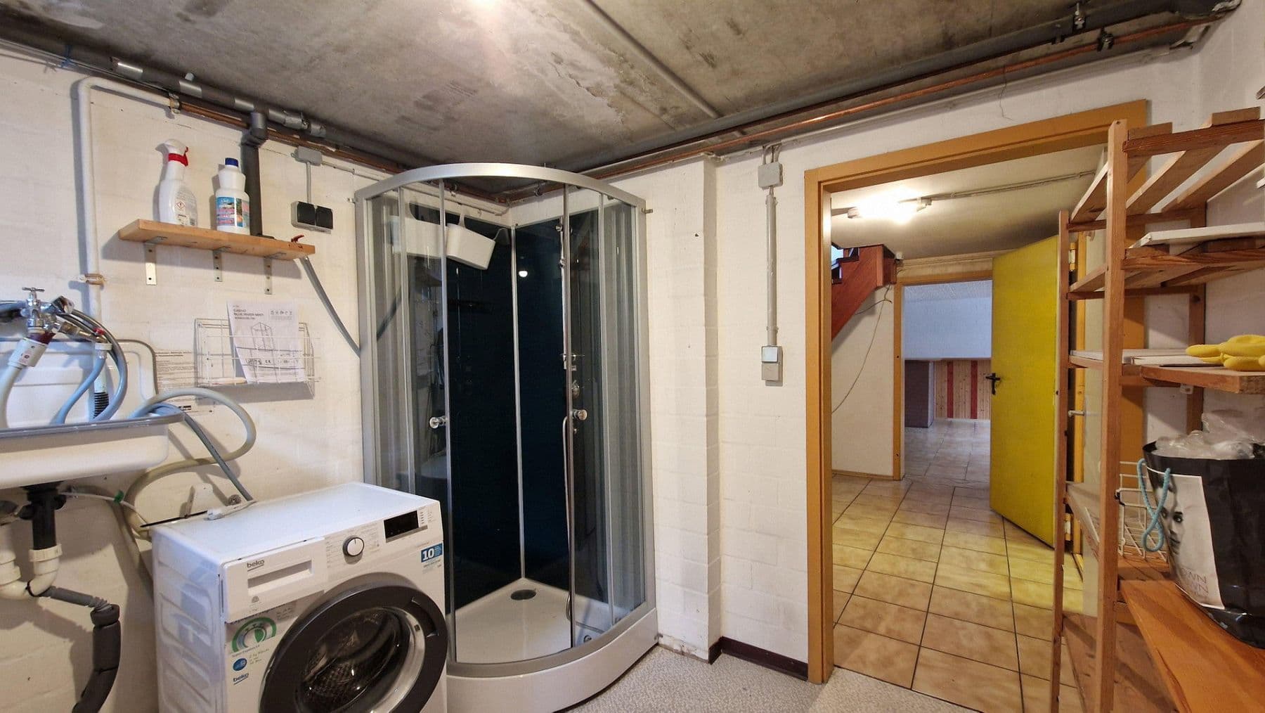 Predaj domu 120 m², pozemok 340 m², Berlin, Berlín Predaj domu 120 m², pozemok 340 m², Berlin, Berlín