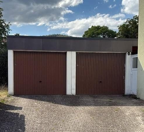 Predaj domu 420 m², pozemok 854 m², Rietheim-Weilheim, Bádensko-Wurttembersko Predaj domu 420 m², pozemok 854 m², Rietheim-Weilheim, Bádensko-Wurttembersko