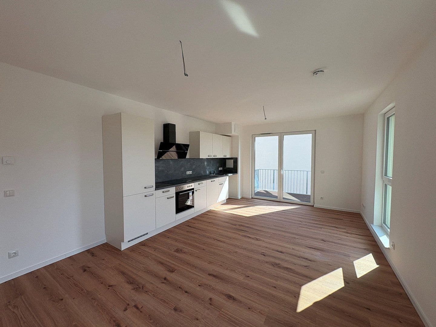 Prenájom bytu 3-izbový 74 m², Bernauer Straße 16, Bernau, Brandenbursko Prenájom bytu 3-izbový 74 m², Bernauer Straße 16, Bernau, Brandenbursko