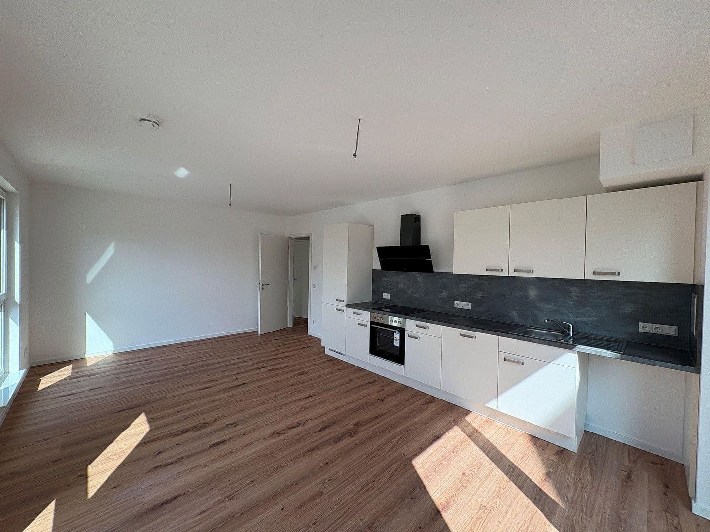 Prenájom bytu 3-izbový 74 m², Bernauer Straße 16, Bernau, Brandenbursko Prenájom bytu 3-izbový 74 m², Bernauer Straße 16, Bernau, Brandenbursko