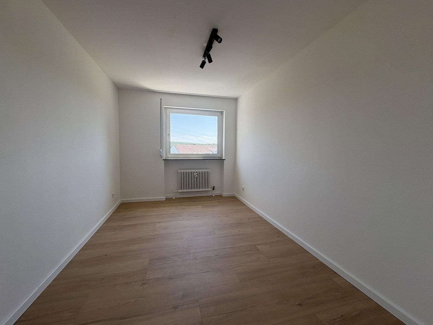 Prenájom bytu 3-izbový 90 m², Siemensstraße 39, Bamberg, Bavorsko Prenájom bytu 3-izbový 90 m², Siemensstraße 39, Bamberg, Bavorsko