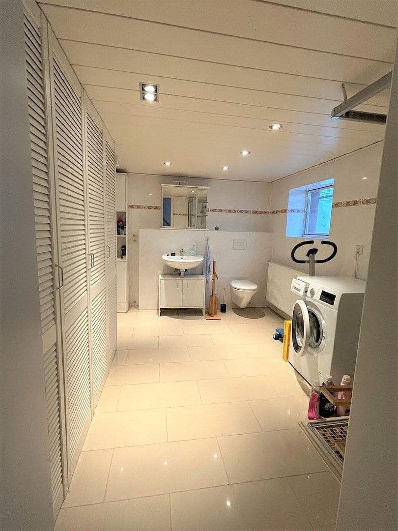 Predaj domu 127 m², pozemok 437 m², Halle (Saale), Sasko-Anhaltsko Predaj domu 127 m², pozemok 437 m², Halle (Saale), Sasko-Anhaltsko