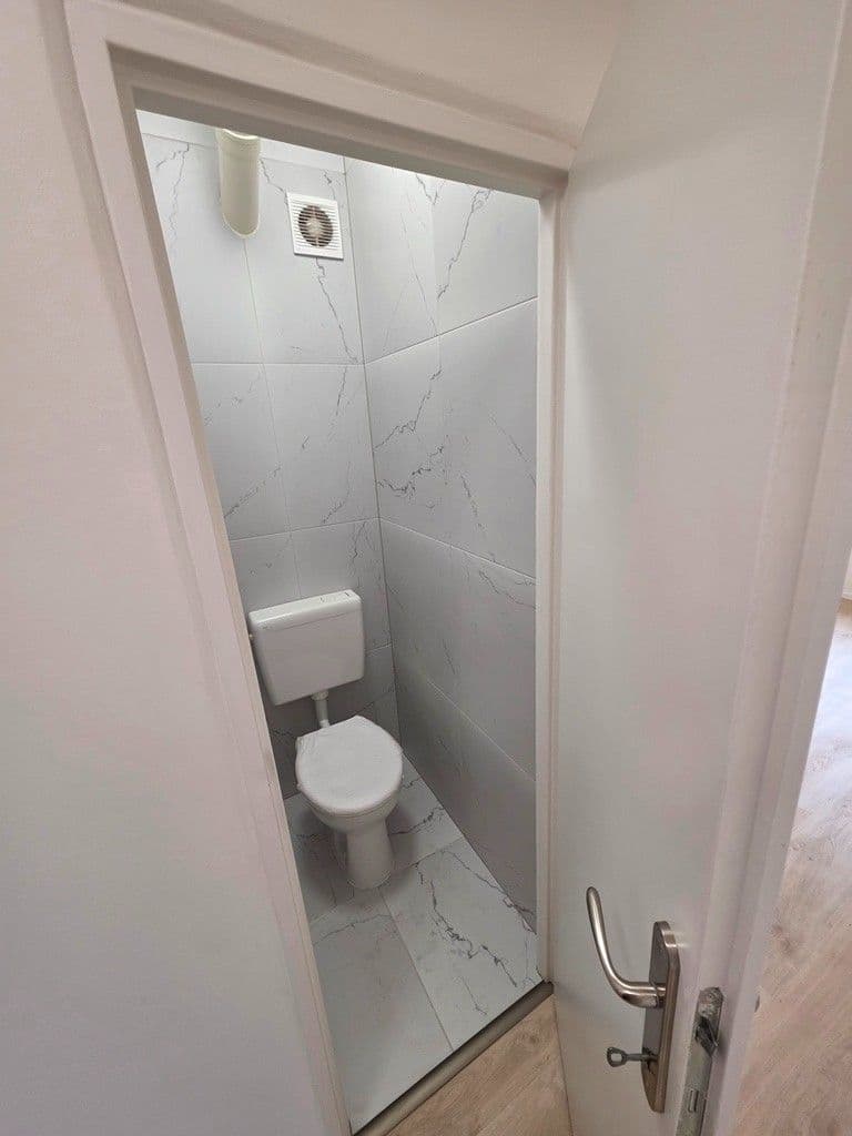 Predaj bytu 3-izbový 68 m², Sečská, Praha, Praha Predaj bytu 3-izbový 68 m², Sečská, Praha, Praha