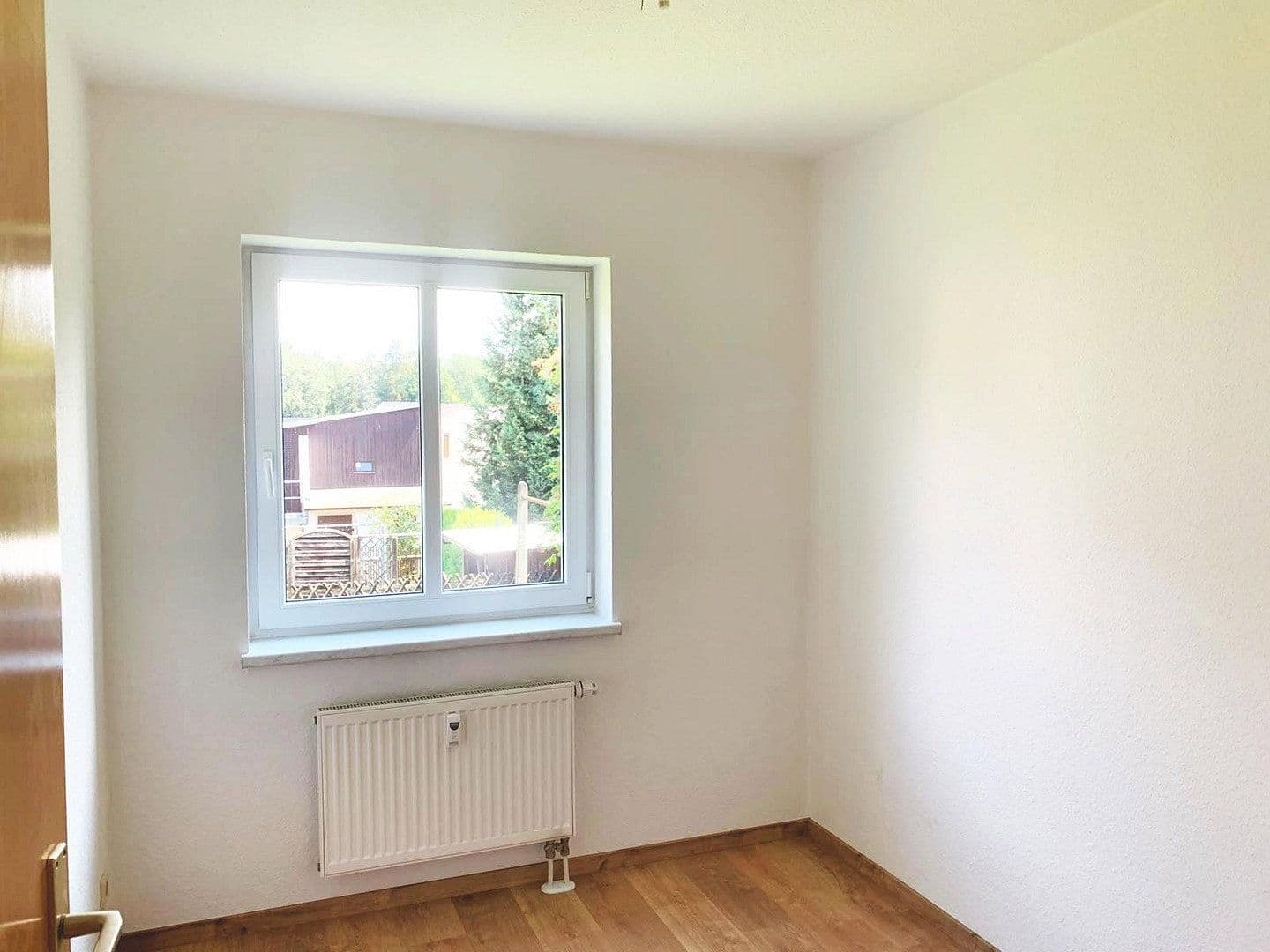 Prenájom bytu 3-izbový 62 m², Weststraße 9, Gersdorf, Sasko Prenájom bytu 3-izbový 62 m², Weststraße 9, Gersdorf, Sasko