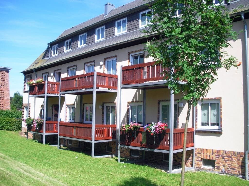 Prenájom bytu 3-izbový 62 m², Weststraße 9, Gersdorf, Sasko Prenájom bytu 3-izbový 62 m², Weststraße 9, Gersdorf, Sasko