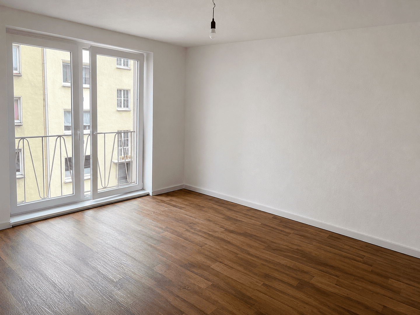Prenájom bytu 3-izbový 72 m², Wuppertal, Severné Porýnie - Westfálsko Prenájom bytu 3-izbový 72 m², Wuppertal, Severné Porýnie - Westfálsko