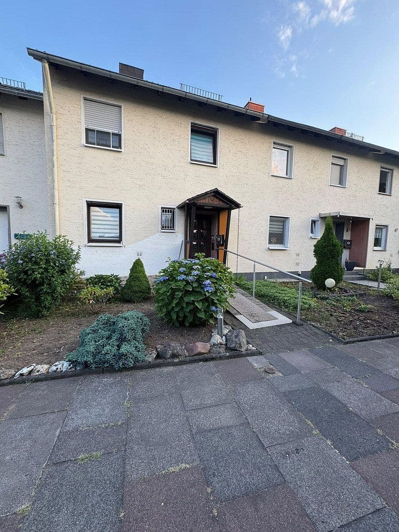 Predaj domu 94 m², pozemok 232 m², Neuwied, Porýnie-Falcko Predaj domu 94 m², pozemok 232 m², Neuwied, Porýnie-Falcko