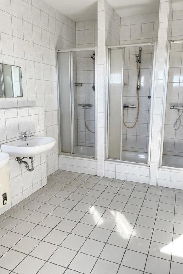 Prenájom nebytového priestoru 9.278 m², Im Mittelfeld 16, Krostitz, Sasko Prenájom nebytového priestoru 9.278 m², Im Mittelfeld 16, Krostitz, Sasko