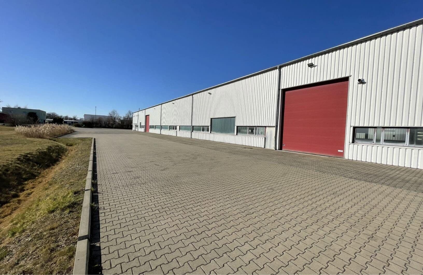 Prenájom nebytového priestoru 9.278 m², Im Mittelfeld 16, Krostitz, Sasko Prenájom nebytového priestoru 9.278 m², Im Mittelfeld 16, Krostitz, Sasko