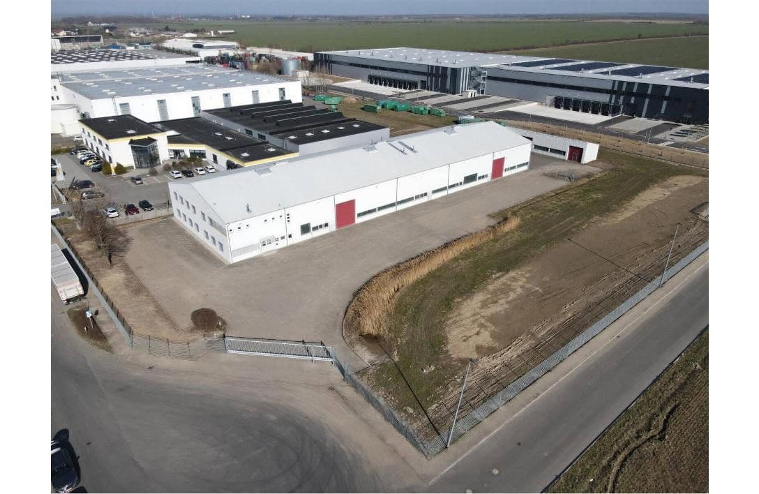 Prenájom nebytového priestoru 9.278 m², Im Mittelfeld 16, Krostitz, Sasko Prenájom nebytového priestoru 9.278 m², Im Mittelfeld 16, Krostitz, Sasko