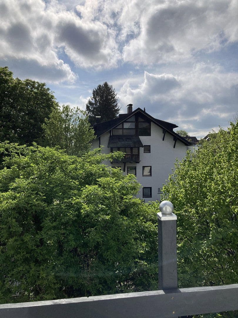 Prenájom bytu 2-izbový 50 m², München, Bavorsko Prenájom bytu 2-izbový 50 m², München, Bavorsko