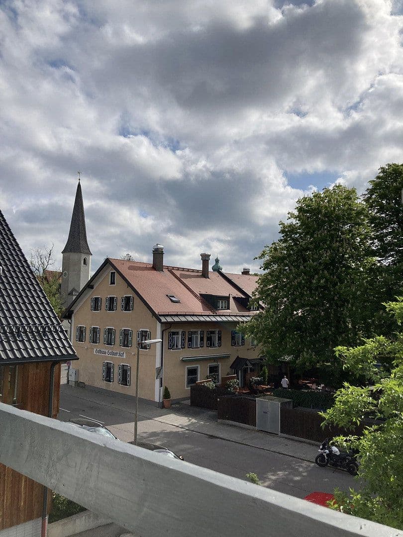 Prenájom bytu 2-izbový 50 m², München, Bavorsko Prenájom bytu 2-izbový 50 m², München, Bavorsko