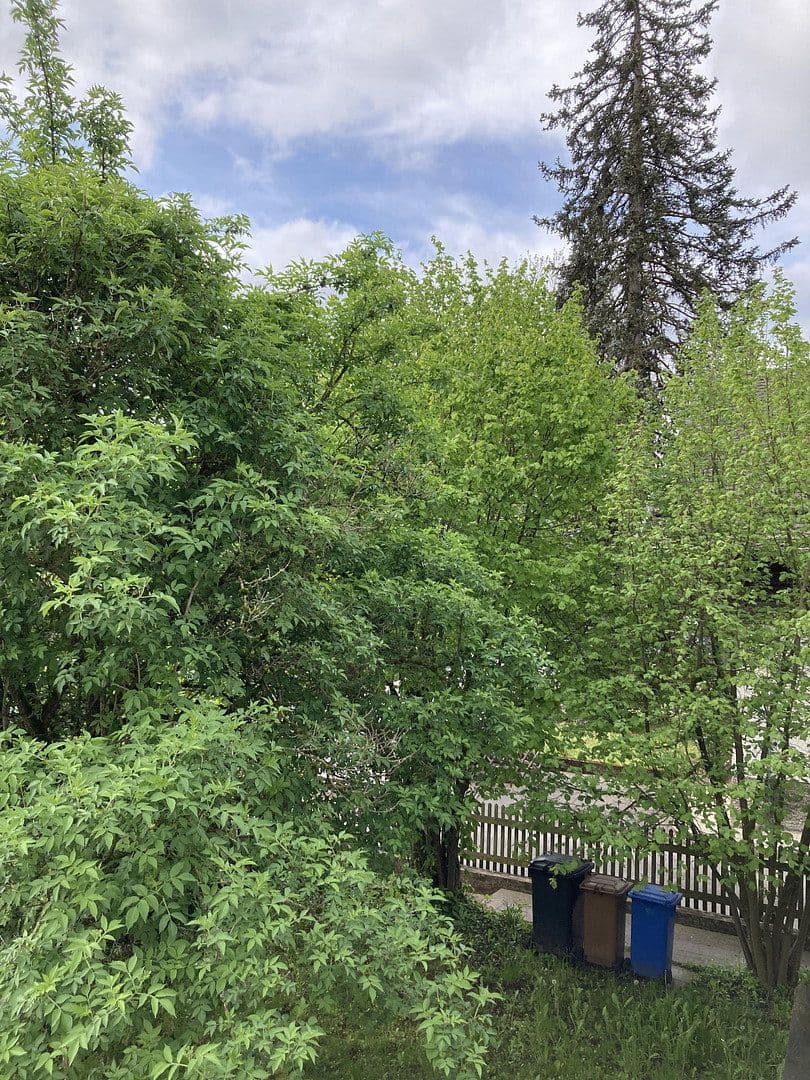 Prenájom bytu 2-izbový 50 m², München, Bavorsko Prenájom bytu 2-izbový 50 m², München, Bavorsko