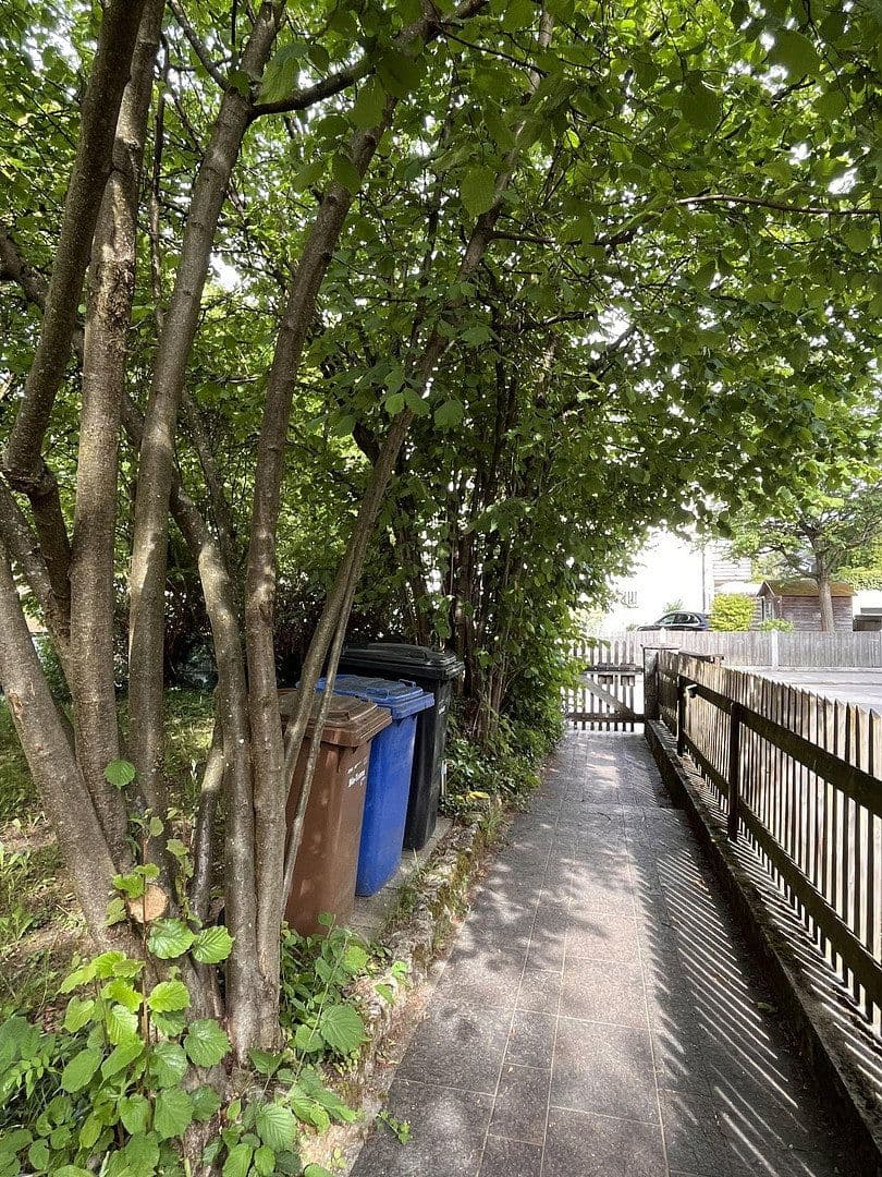 Prenájom bytu 2-izbový 50 m², München, Bavorsko Prenájom bytu 2-izbový 50 m², München, Bavorsko