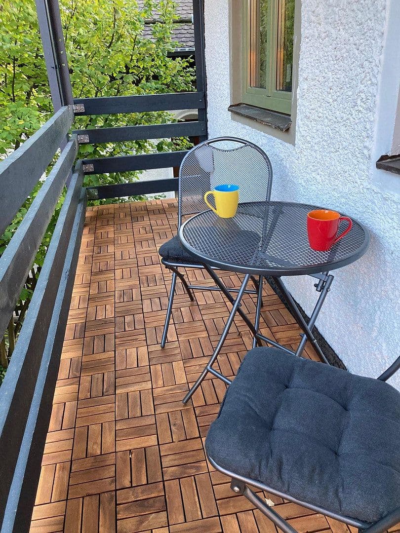 Prenájom bytu 2-izbový 50 m², München, Bavorsko Prenájom bytu 2-izbový 50 m², München, Bavorsko
