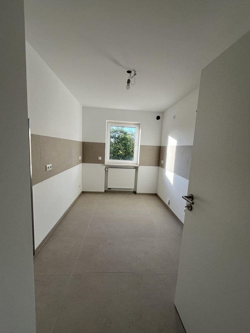 Prenájom bytu 3-izbový 74 m², Kempten (Allgäu), Bavorsko Prenájom bytu 3-izbový 74 m², Kempten (Allgäu), Bavorsko