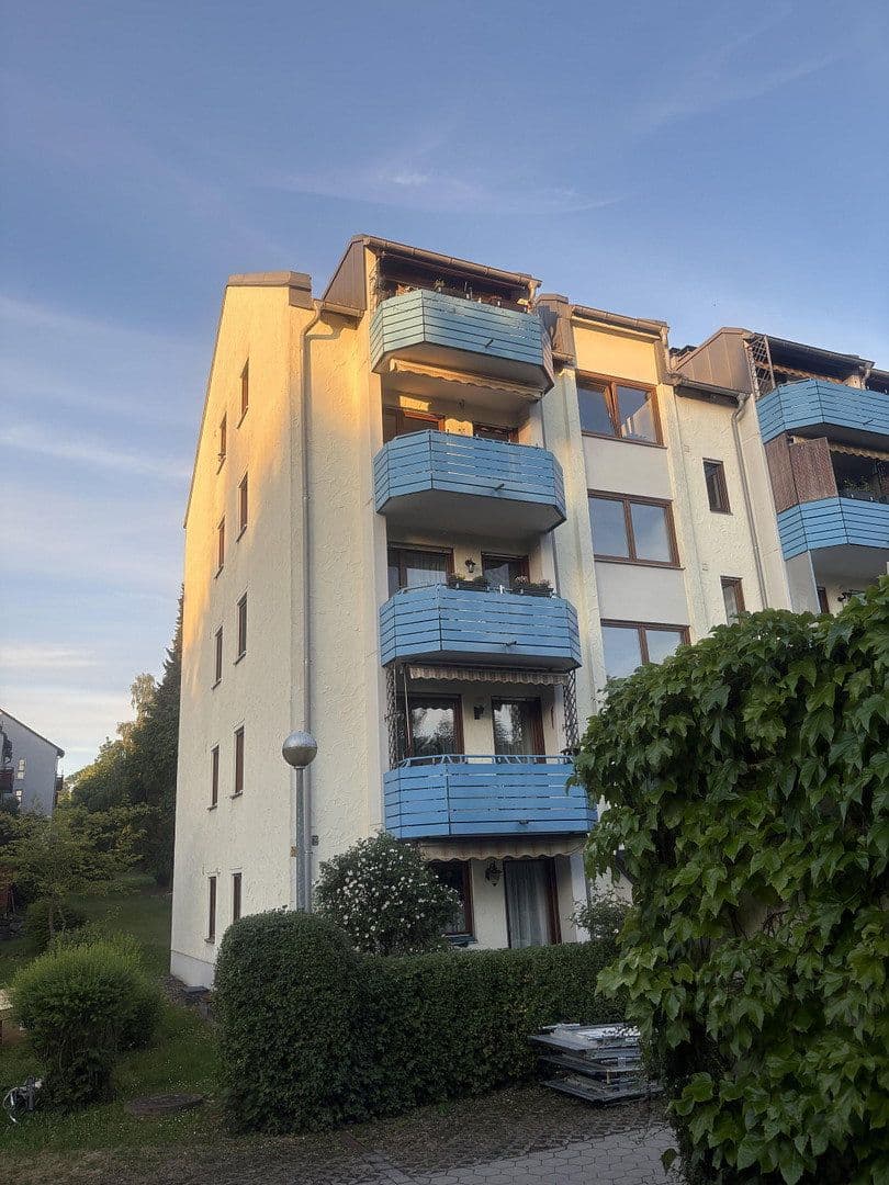 Prenájom bytu 3-izbový 74 m², Kempten (Allgäu), Bavorsko Prenájom bytu 3-izbový 74 m², Kempten (Allgäu), Bavorsko