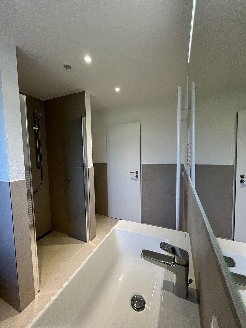 Prenájom bytu 3-izbový 74 m², Kempten (Allgäu), Bavorsko Prenájom bytu 3-izbový 74 m², Kempten (Allgäu), Bavorsko