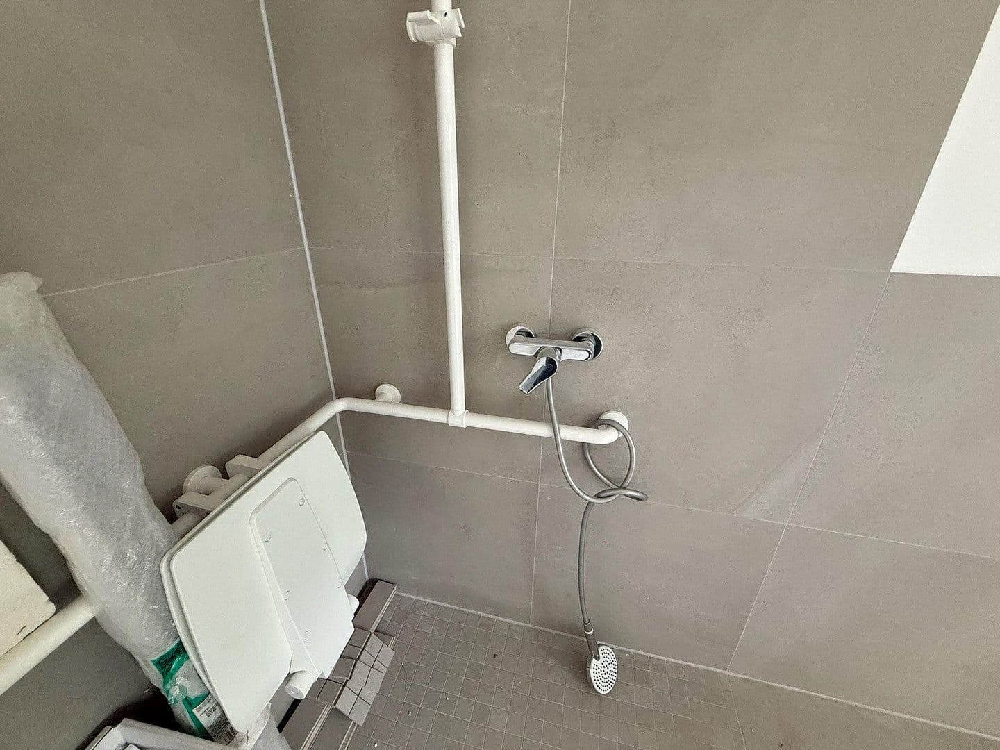 Prenájom bytu 2-izbový 60 m², Mühlenstr. 11, Schkopau, Sasko-Anhaltsko Prenájom bytu 2-izbový 60 m², Mühlenstr. 11, Schkopau, Sasko-Anhaltsko