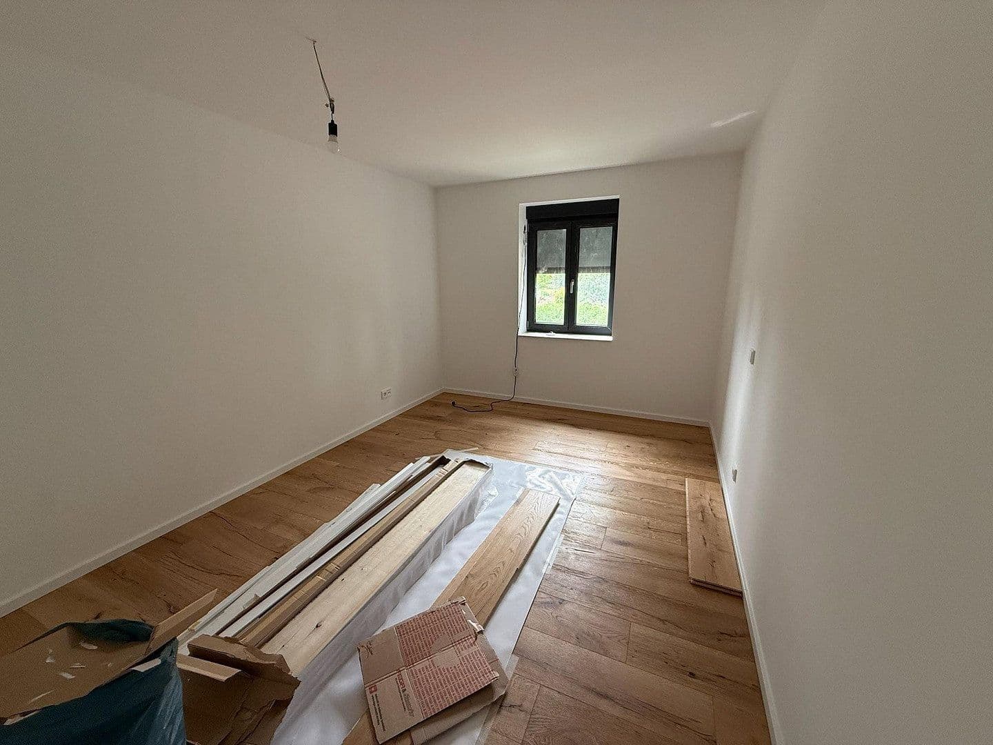 Prenájom bytu 2-izbový 60 m², Mühlenstr. 11, Schkopau, Sasko-Anhaltsko Prenájom bytu 2-izbový 60 m², Mühlenstr. 11, Schkopau, Sasko-Anhaltsko