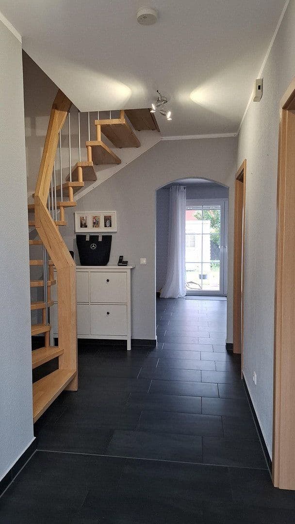 Predaj domu 153 m², pozemok 258 m², Langenhagen, Dolné Sasko Predaj domu 153 m², pozemok 258 m², Langenhagen, Dolné Sasko