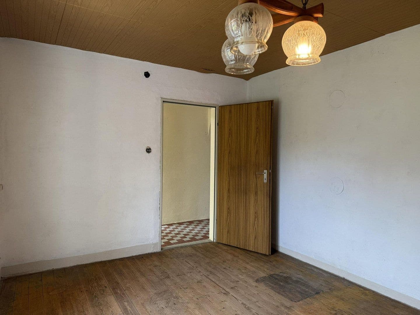 Predaj domu 95 m², pozemok 1.024 m², Morbach, Porýnie-Falcko Predaj domu 95 m², pozemok 1.024 m², Morbach, Porýnie-Falcko