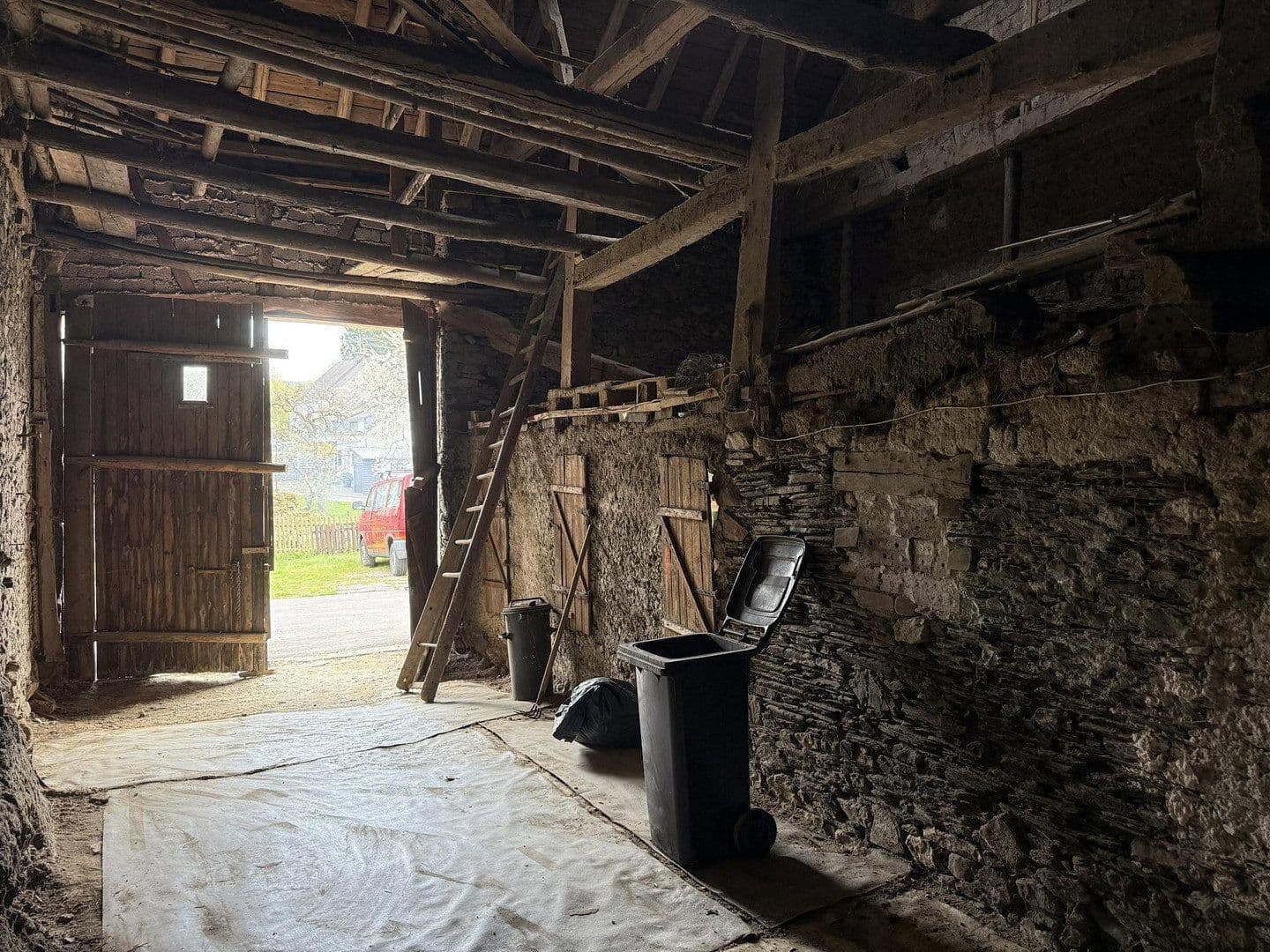 Predaj domu 95 m², pozemok 1.024 m², Morbach, Porýnie-Falcko Predaj domu 95 m², pozemok 1.024 m², Morbach, Porýnie-Falcko
