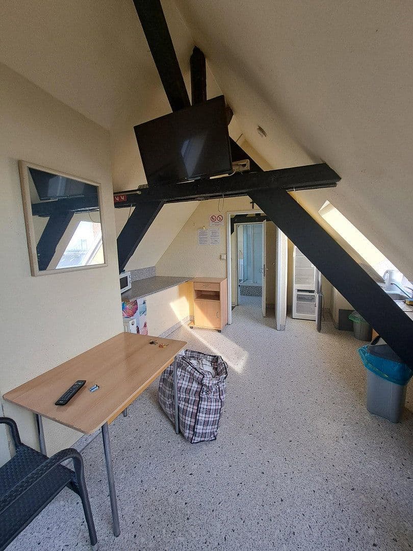 Predaj domu 354 m², pozemok 458 m², Krefeld, Severné Porýnie - Westfálsko Predaj domu 354 m², pozemok 458 m², Krefeld, Severné Porýnie - Westfálsko