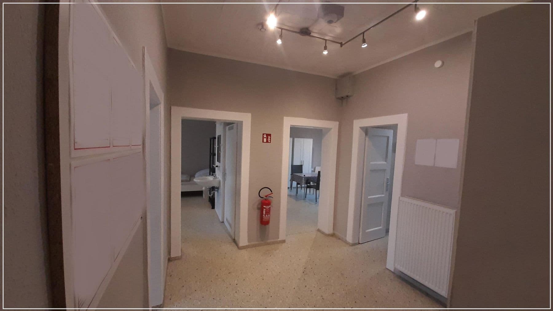 Predaj domu 354 m², pozemok 458 m², Krefeld, Severné Porýnie - Westfálsko Predaj domu 354 m², pozemok 458 m², Krefeld, Severné Porýnie - Westfálsko