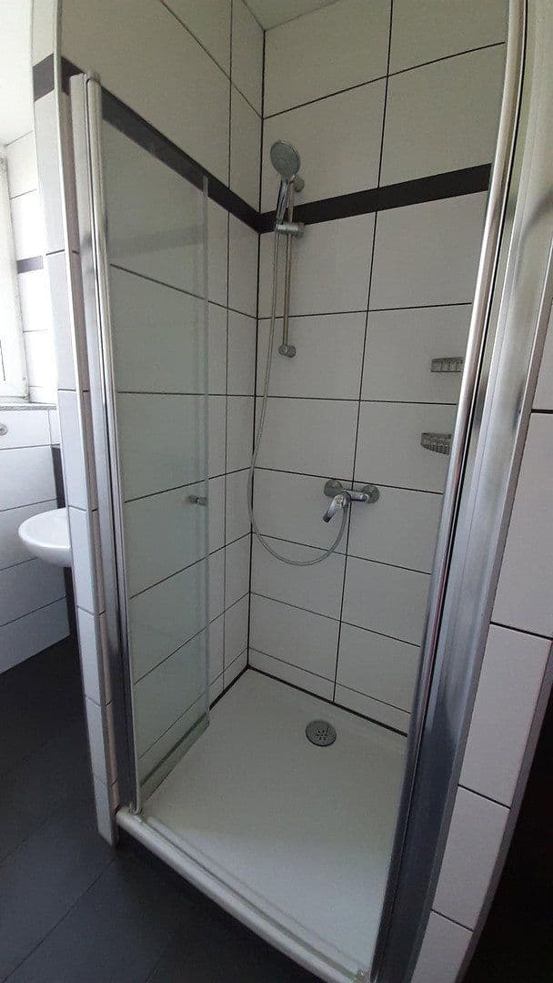 Predaj domu 354 m², pozemok 458 m², Krefeld, Severné Porýnie - Westfálsko Predaj domu 354 m², pozemok 458 m², Krefeld, Severné Porýnie - Westfálsko