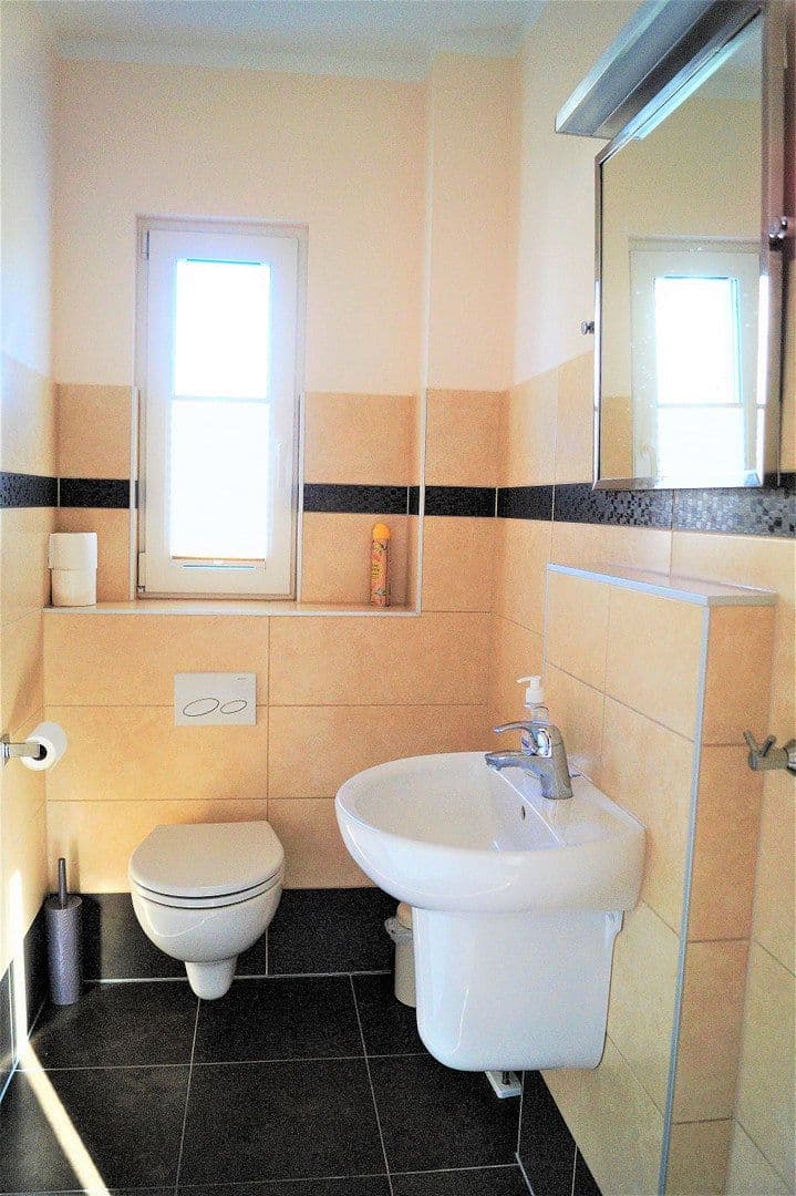Predaj domu 140 m², pozemok 879 m², Strandkoppel 25b, Dassow, Meklenbursko-Predpomoransko Predaj domu 140 m², pozemok 879 m², Strandkoppel 25b, Dassow, Meklenbursko-Predpomoransko