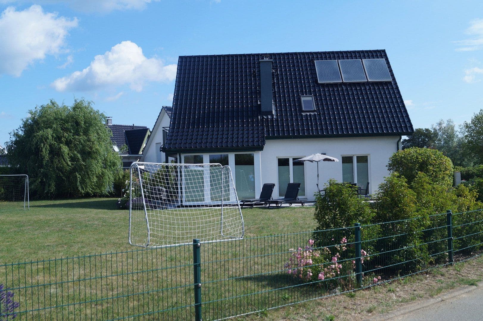 Predaj domu 140 m², pozemok 879 m², Strandkoppel 25b, Dassow, Meklenbursko-Predpomoransko Predaj domu 140 m², pozemok 879 m², Strandkoppel 25b, Dassow, Meklenbursko-Predpomoransko