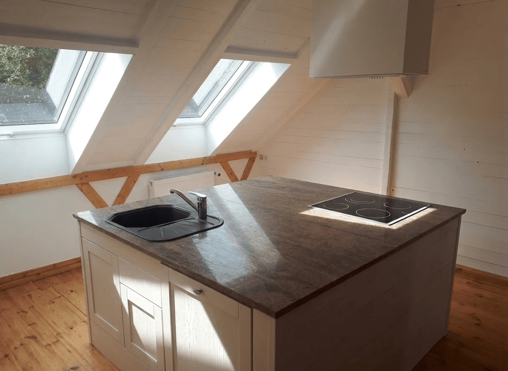 Prenájom bytu 2-izbový 74 m², Arnstadt, Durínsko Prenájom bytu 2-izbový 74 m², Arnstadt, Durínsko