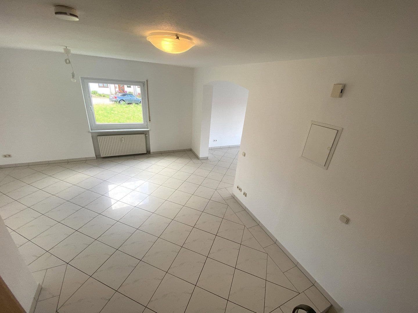 Prenájom domu 170 m², pozemok 265 m², Neidenstein, Bádensko-Wurttembersko Prenájom domu 170 m², pozemok 265 m², Neidenstein, Bádensko-Wurttembersko