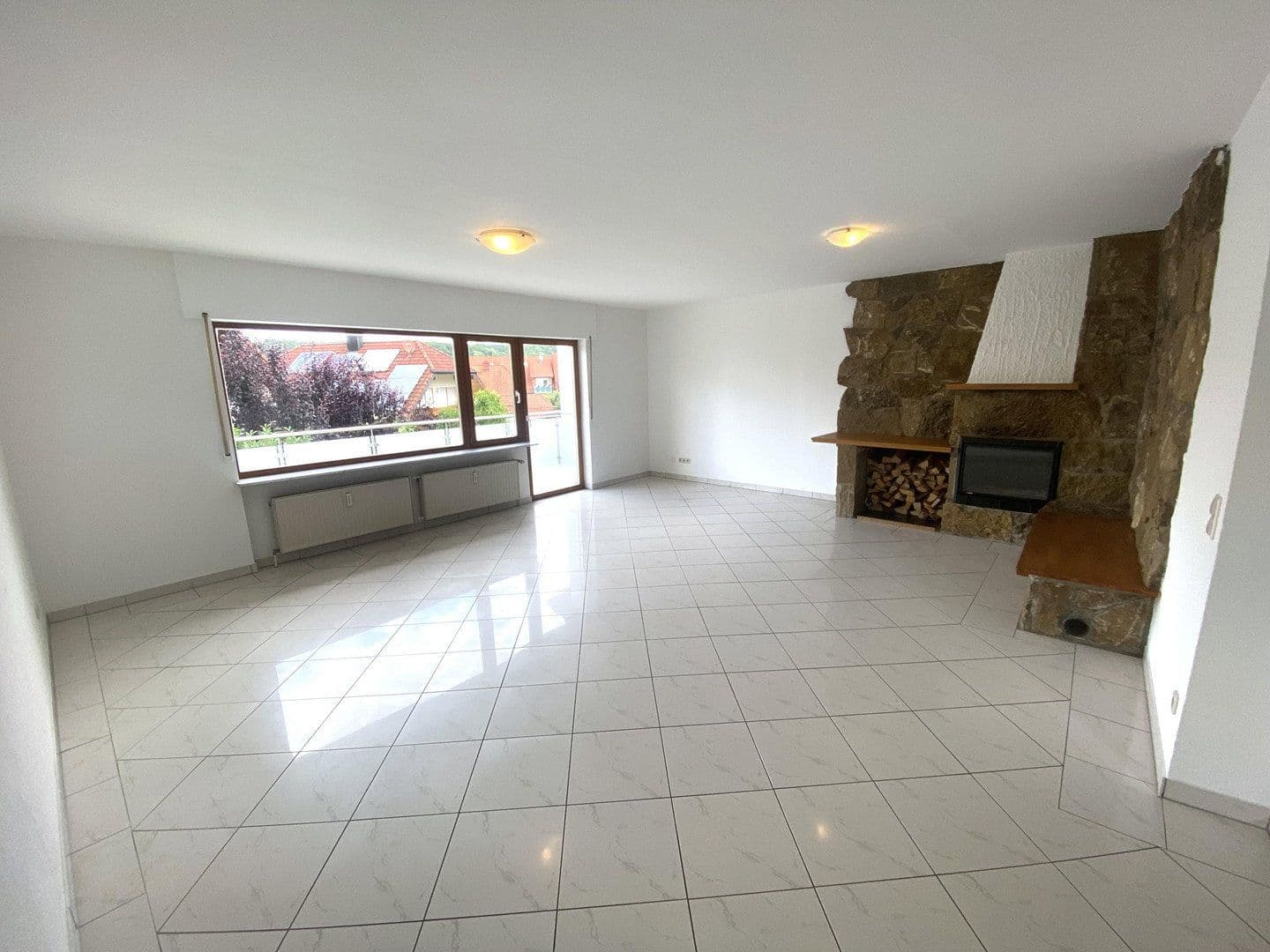 Prenájom domu 170 m², pozemok 265 m², Neidenstein, Bádensko-Wurttembersko Prenájom domu 170 m², pozemok 265 m², Neidenstein, Bádensko-Wurttembersko