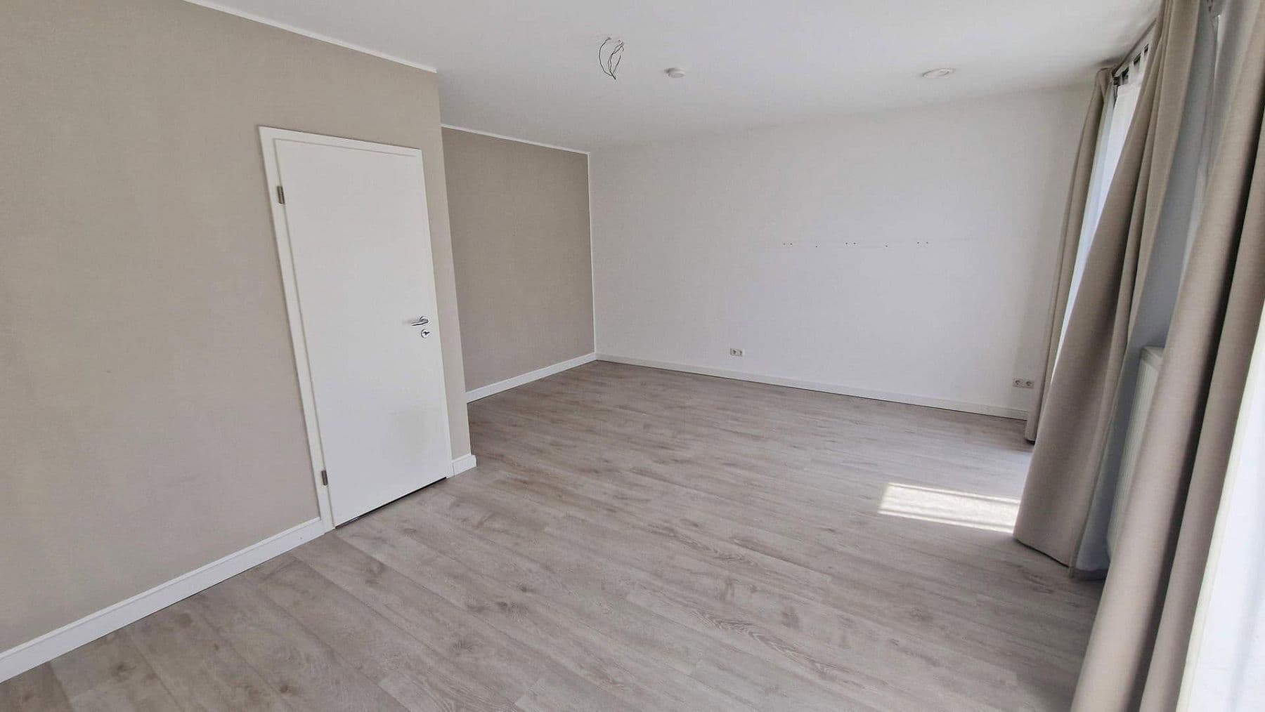Predaj domu 126 m², pozemok 250 m², Hamburg, Hamburg Predaj domu 126 m², pozemok 250 m², Hamburg, Hamburg