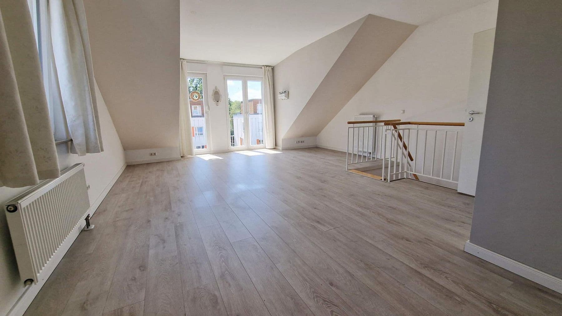 Predaj domu 126 m², pozemok 250 m², Hamburg, Hamburg Predaj domu 126 m², pozemok 250 m², Hamburg, Hamburg
