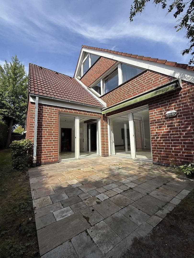 Predaj domu 149 m², pozemok 322 m², Hölderlinweg 39, Münster, Severné Porýnie - Westfálsko Predaj domu 149 m², pozemok 322 m², Hölderlinweg 39, Münster, Severné Porýnie - Westfálsko