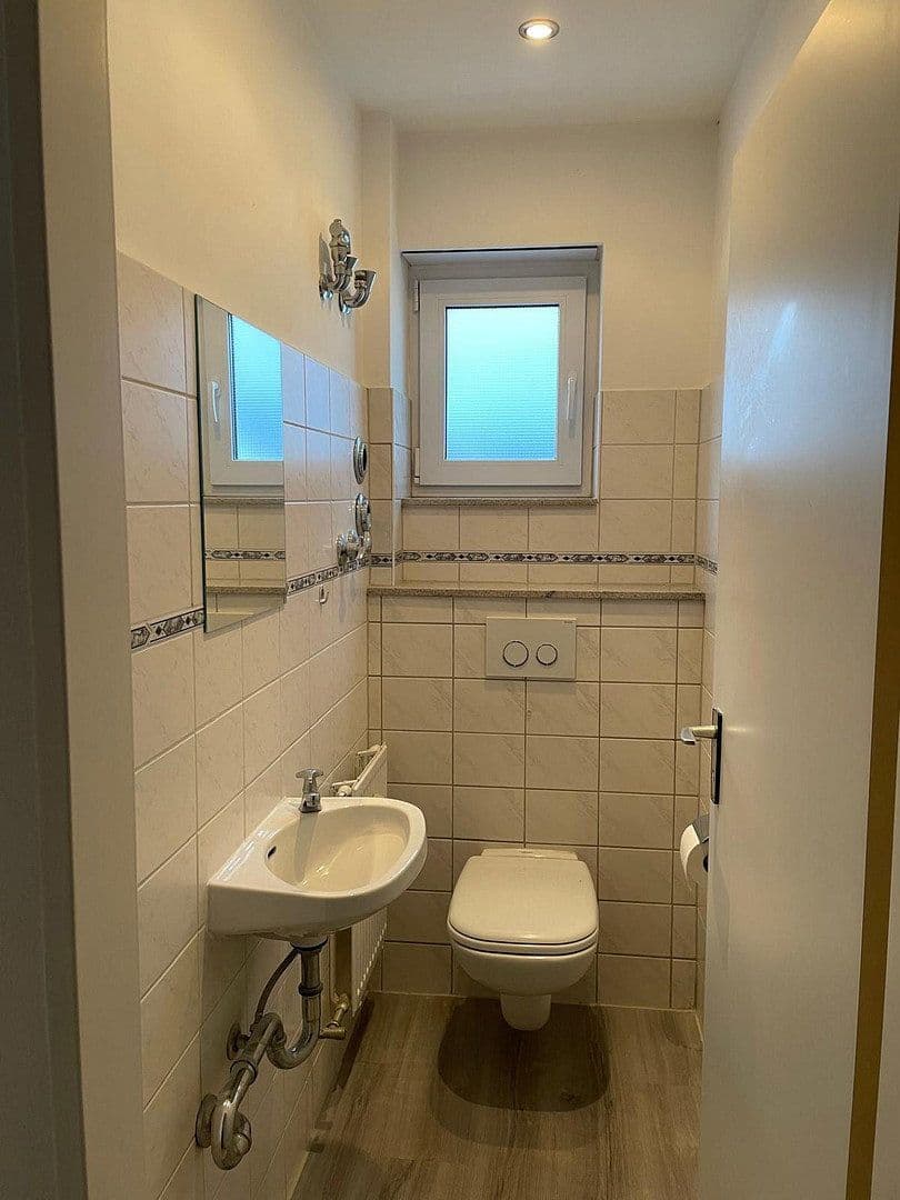 Prenájom bytu 3-izbový 85 m², Usingen, Hesensko Prenájom bytu 3-izbový 85 m², Usingen, Hesensko