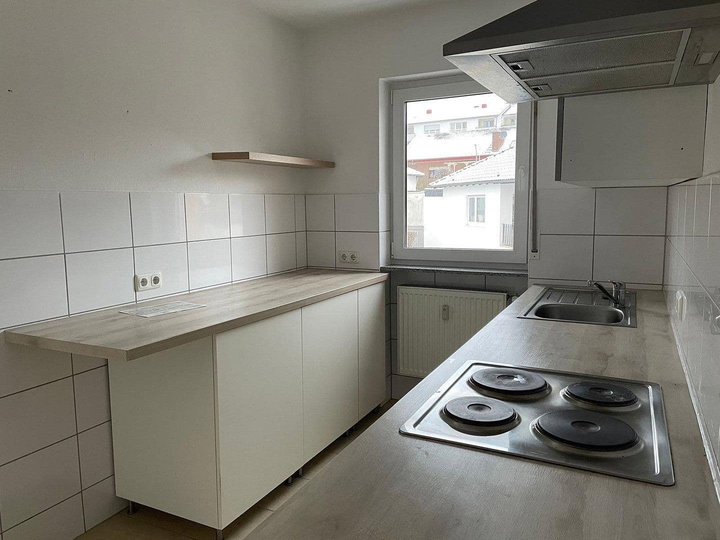 Prenájom bytu 3-izbový 85 m², Usingen, Hesensko Prenájom bytu 3-izbový 85 m², Usingen, Hesensko