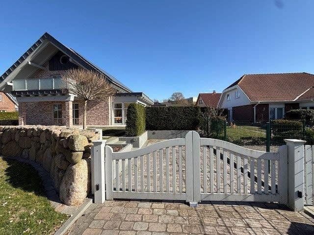 Predaj domu 160 m², pozemok 520 m², Sternberg, Meklenbursko-Predpomoransko Predaj domu 160 m², pozemok 520 m², Sternberg, Meklenbursko-Predpomoransko