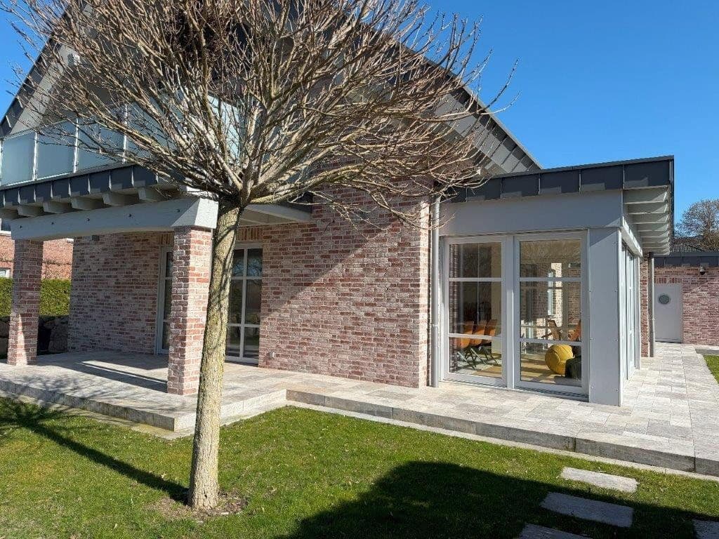 Predaj domu 160 m², pozemok 520 m², Sternberg, Meklenbursko-Predpomoransko Predaj domu 160 m², pozemok 520 m², Sternberg, Meklenbursko-Predpomoransko