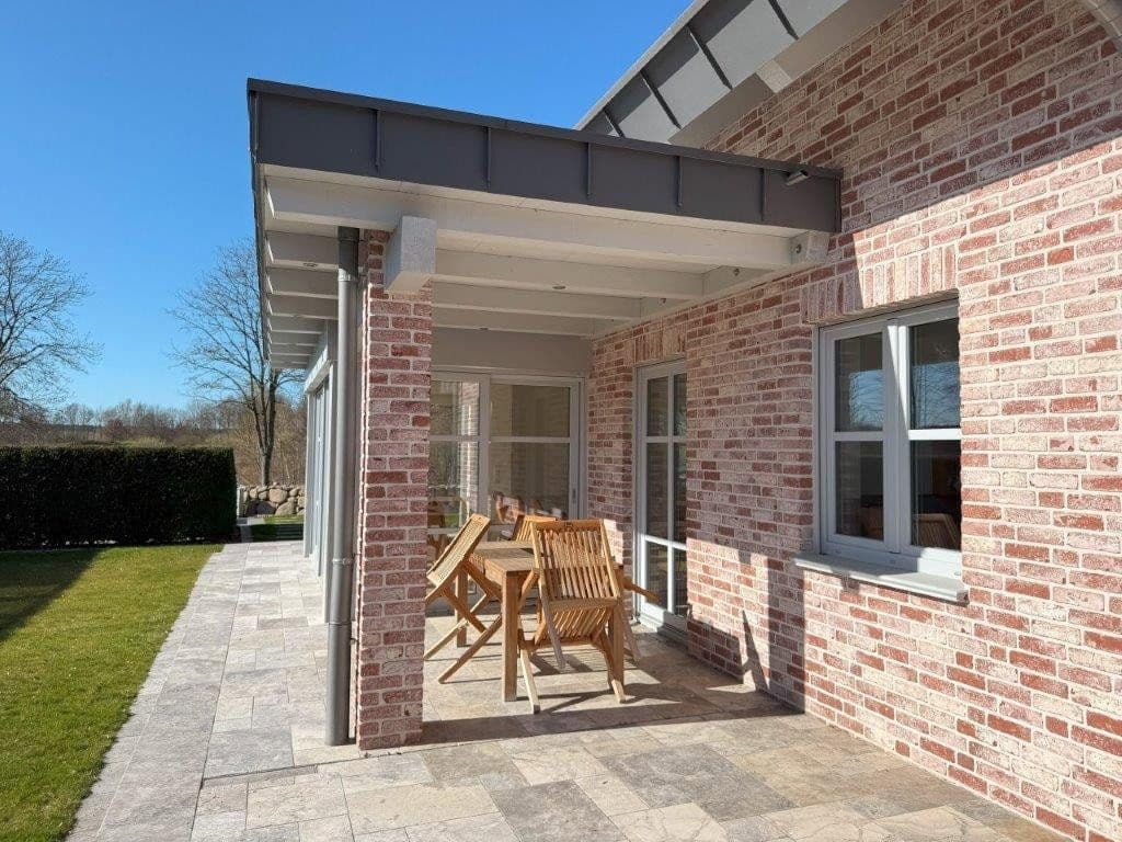 Predaj domu 160 m², pozemok 520 m², Sternberg, Meklenbursko-Predpomoransko Predaj domu 160 m², pozemok 520 m², Sternberg, Meklenbursko-Predpomoransko