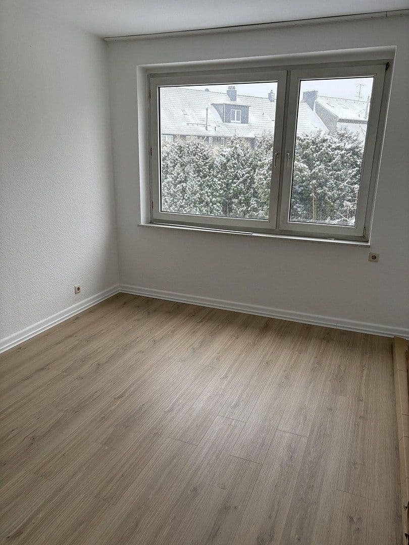 Prenájom bytu 3-izbový 56 m², Nordstrasse 42, Velbert, Severné Porýnie - Westfálsko Prenájom bytu 3-izbový 56 m², Nordstrasse 42, Velbert, Severné Porýnie - Westfálsko