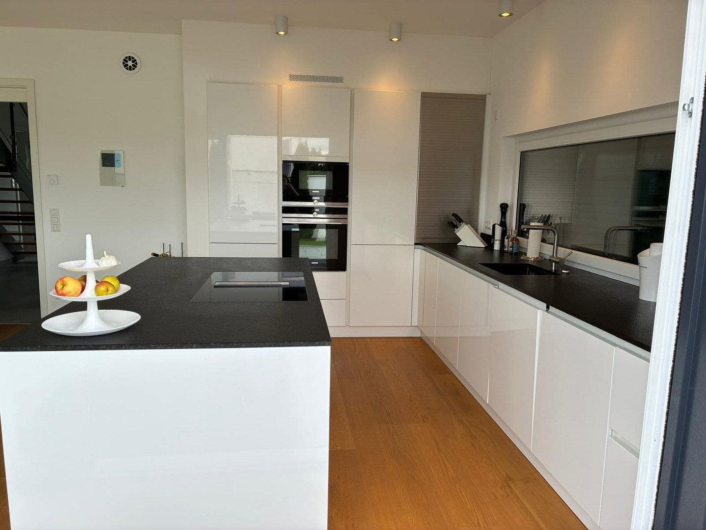 Predaj domu 188 m², pozemok 500 m², Neusäß, Bavorsko Predaj domu 188 m², pozemok 500 m², Neusäß, Bavorsko