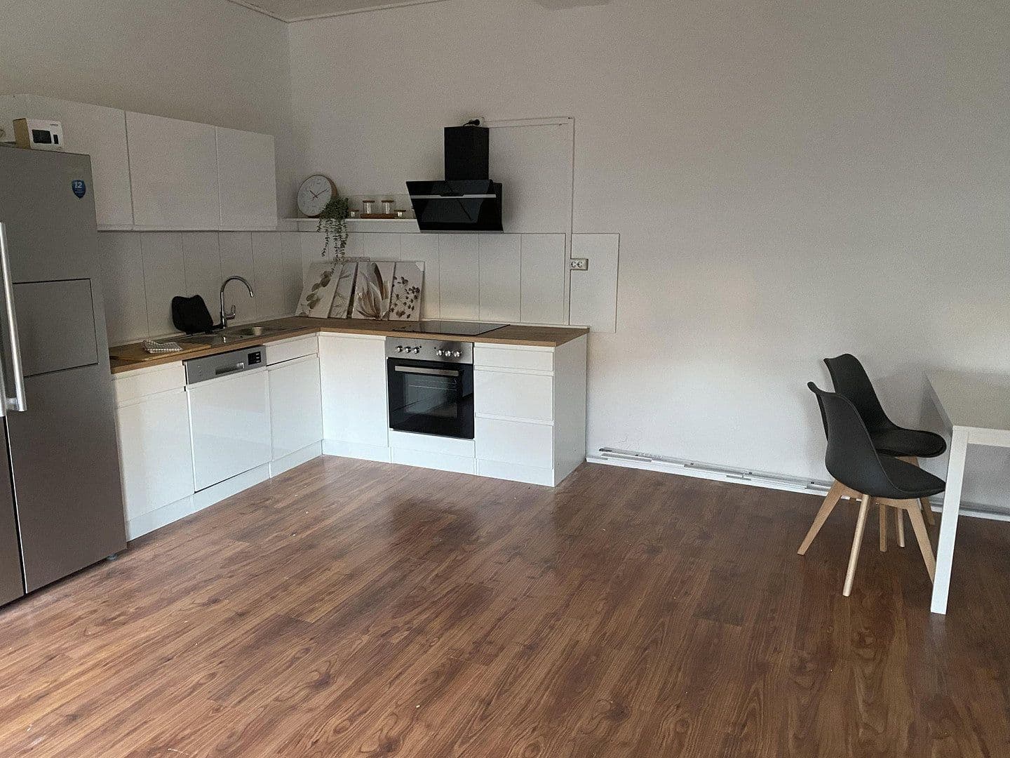 Prenájom bytu 2-izbový 116 m², Osnabrück, Dolné Sasko Prenájom bytu 2-izbový 116 m², Osnabrück, Dolné Sasko