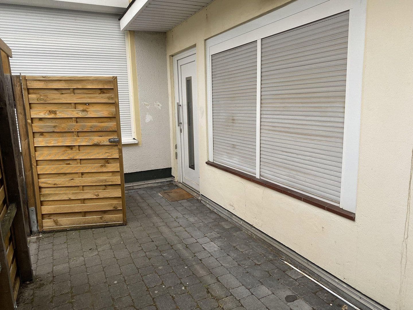 Prenájom bytu 2-izbový 116 m², Osnabrück, Dolné Sasko Prenájom bytu 2-izbový 116 m², Osnabrück, Dolné Sasko