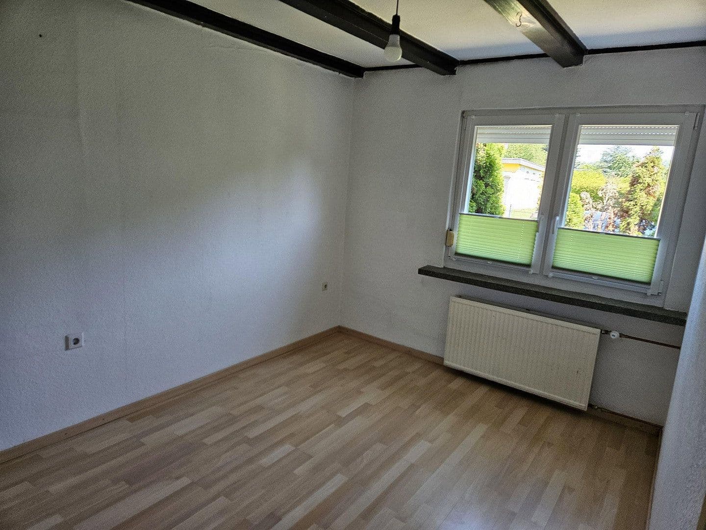 Predaj domu 63 m², pozemok 905 m², Berlin, Berlín Predaj domu 63 m², pozemok 905 m², Berlin, Berlín