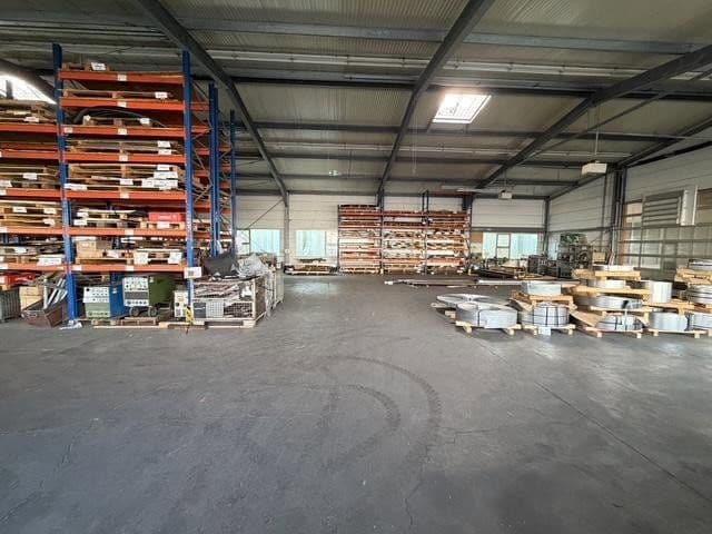 Prenájom nebytového priestoru 720 m², Industriegebiet 14, Gersheim, Sársko Prenájom nebytového priestoru 720 m², Industriegebiet 14, Gersheim, Sársko
