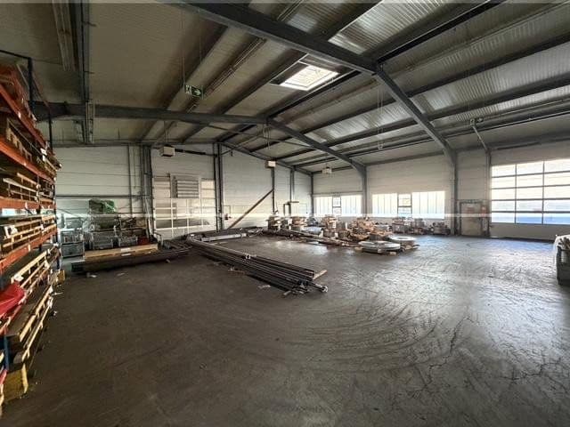 Prenájom nebytového priestoru 720 m², Industriegebiet 14, Gersheim, Sársko Prenájom nebytového priestoru 720 m², Industriegebiet 14, Gersheim, Sársko
